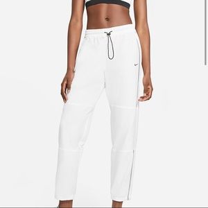 Nike Pro Jogger Pants